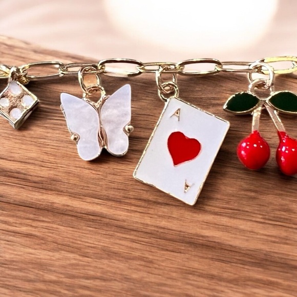 Whimsical Adorable Gold and Red Toned Charm Bracelet Adjustable Chain 7”-9” - Picture 12 of 17